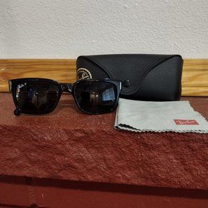 Ray-Ban